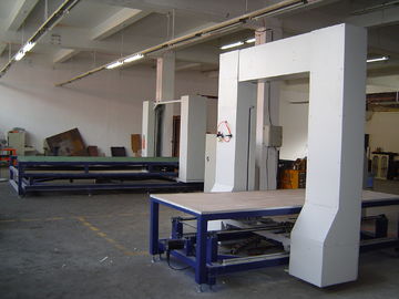 เครื่องตัดโฟมที่สามารถเคลื่อนย้าย Gantry ปรับแต่งขนาดใหญ่ CNC สำหรับยูรีเทน