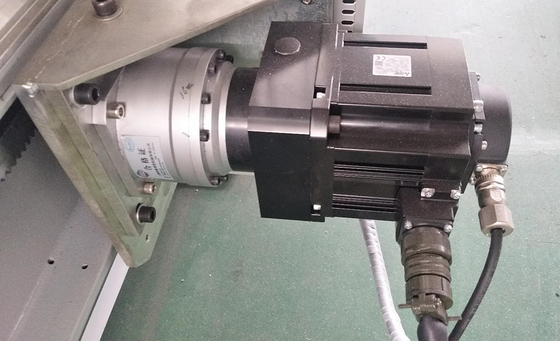 เครื่องตัดรูปร่าง CNC แนวนอน 2 มิติสำหรับโพลียูรีเทน