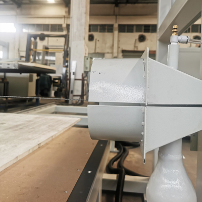 เครื่องตัดฟอง PU CNC ความแม่นยําสูงที่สามารถปรับแต่งได้สําหรับ EVA สปองฟองแข็ง