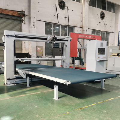เครื่องตัดฟอง CNC Oscillating Double-blade สําหรับอุตสาหกรรม D&T การตัดสปองยืดหยุ่น