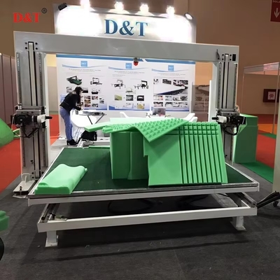 เครื่องตัด CNC แบบมีใบสองใบ 10m/Min สําหรับ PU แบบยืดหยุ่น พร้อมใบรับรอง CE และเครื่องตัดใบหมุน