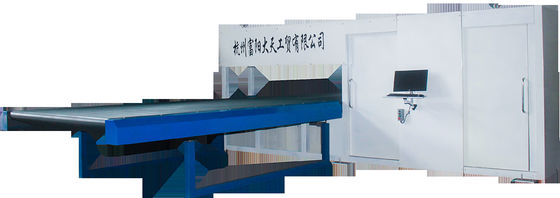 เครื่องตัดฟองน้ำ CNC แบบตั้งตรง 40m / นาทีตัดรูปร่าง 2D
