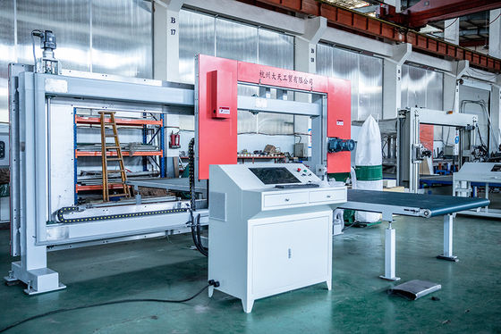 เครื่องตัดโฟม PU CNC ใบมีดคู่สำหรับ EPS PE PVC EVA Phenol