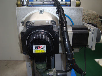 เครื่องตัดน้ำยางฟองน้ำสั่นอัตโนมัติ CNC
