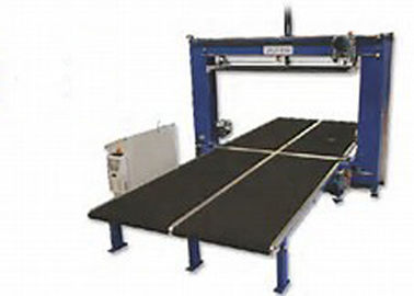 เครื่องตัด CNC ฟองน้ำสำหรับโฟมเหนียว PU Soft Foam 5m / Min