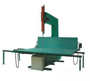 Matress ฟองน้ำแนวตั้งเครื่องตัดพร้อมคู่มือการเชิงเส้นตำแหน่ง Handwheel 1.74kw