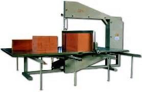ทั่วไป CNC ฟองน้ำตัดอัตโนมัติ 1.74kW เครื่องตัดแนวตั้ง
